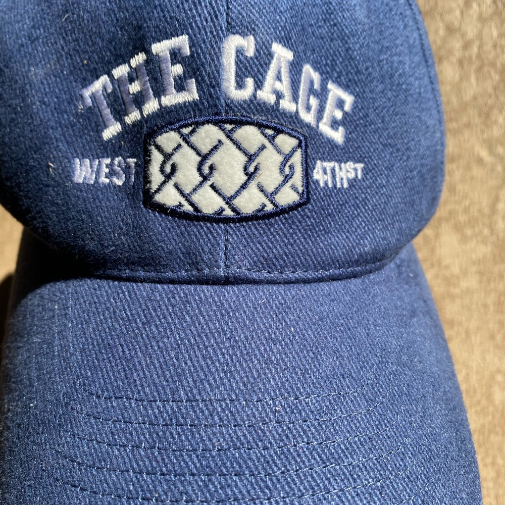 Rare Nike Basketball hat THE CAGE West 4th court New - Picture 3 of 9